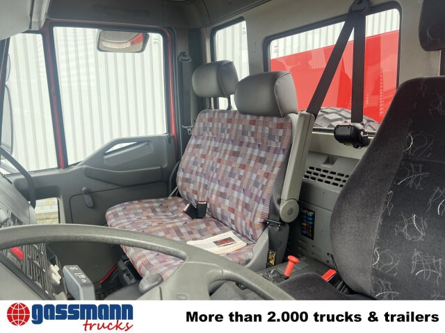 Iveco FF 95 E 18 4x4, Feuerwehr - Ambulanse: bilde 4 Iveco FF 95 E 18 4x4, Feuerwehr - Ambulanse: bilde 4