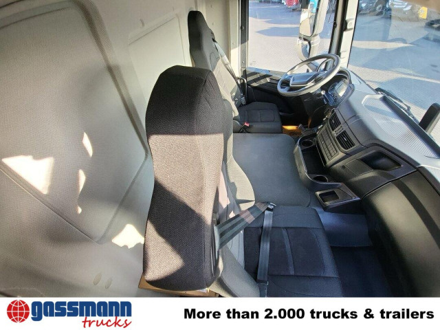 Iveco T-Way 360 6x6, Kran 12-21m/t - Tippbil, Kranbil: bilde 4 Iveco T-Way 360 6x6, Kran 12-21m/t - Tippbil, Kranbil: bilde 4