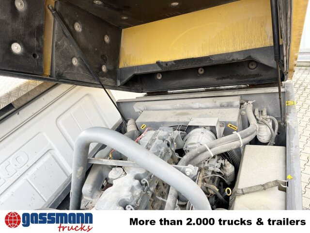 Iveco Trakker AD260T36 6x4, AMV Hubsteiger + - Tankbil, Kranbil: bilde 3 Iveco Trakker AD260T36 6x4, AMV Hubsteiger + - Tankbil, Kranbil: bilde 3