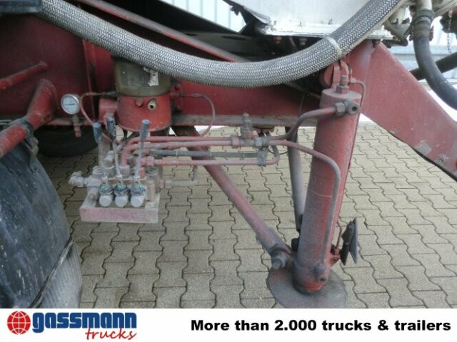 Kässbohrer SSK 56/10-24, Kippsilo ca. 56m³ - Bulktrailer: bilde 5 Kässbohrer SSK 56/10-24, Kippsilo ca. 56m³ - Bulktrailer: bilde 5
