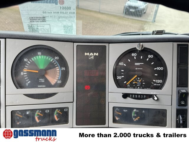 MAN 18.255 MAK 4x4 BB, Kran Atlas AK 85.1 A1 - Tippbil, Kranbil: bilde 5 MAN 18.255 MAK 4x4 BB, Kran Atlas AK 85.1 A1 - Tippbil, Kranbil: bilde 5