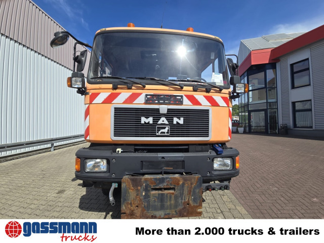 Chassis lastebil MAN F10 26.272 6x6, F90: bilde 12