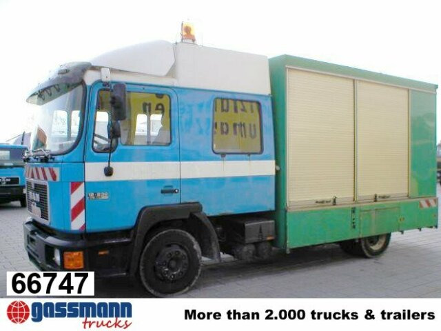MAN Spülwagen - Vakuum lastebil: bilde 1 MAN Spülwagen - Vakuum lastebil: bilde 1