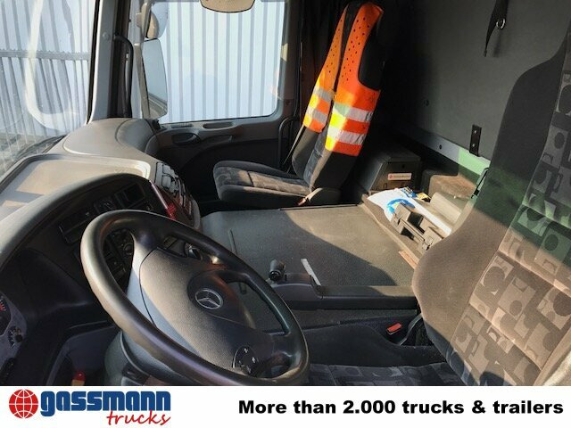 Mercedes-Benz Actros 1841 L 4x2, Esterer Tankaufbau ca. - Tankbil: bilde 5 Mercedes-Benz Actros 1841 L 4x2, Esterer Tankaufbau ca. - Tankbil: bilde 5