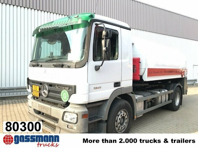 Mercedes-Benz Actros 1841 L 4x2, Esterer Tankaufbau ca. - Tankbil: bilde 1 Mercedes-Benz Actros 1841 L 4x2, Esterer Tankaufbau ca. - Tankbil: bilde 1