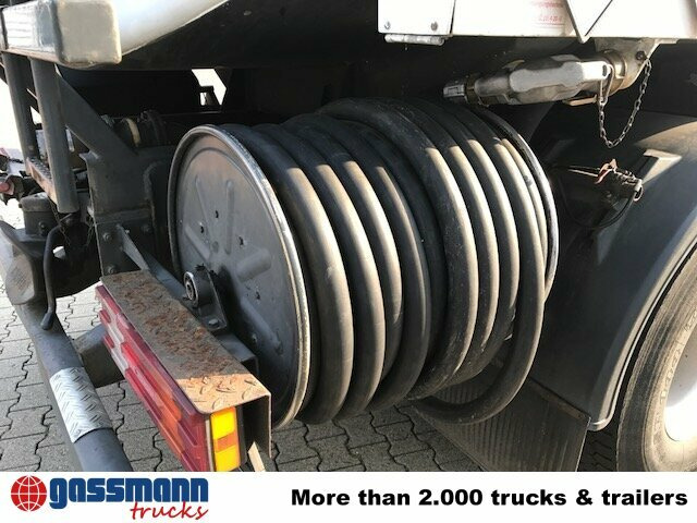 Mercedes-Benz Actros 1841 L 4x2, Esterer Tankaufbau ca. - Tankbil: bilde 4 Mercedes-Benz Actros 1841 L 4x2, Esterer Tankaufbau ca. - Tankbil: bilde 4