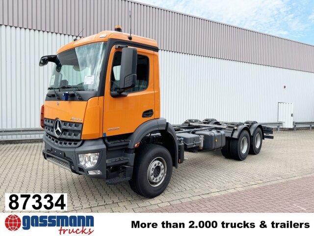 Mercedes-Benz Arocs 2633 6x4, 2x Nebenantrieb - Chassis lastebil: bilde 1 Mercedes-Benz Arocs 2633 6x4, 2x Nebenantrieb - Chassis lastebil: bilde 1
