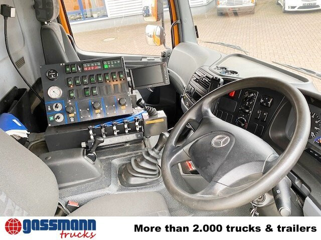 Mercedes-Benz Atego 1324 4x2, Kehrmaschine Explorer 8 - Feiebil: bilde 2 Mercedes-Benz Atego 1324 4x2, Kehrmaschine Explorer 8 - Feiebil: bilde 2