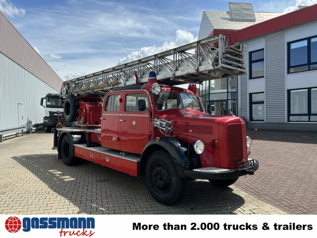 Brannbil Mercedes-Benz LF 311 3250/3500 - Oldtimer Feuerwehrfahrzeug: bilde 9