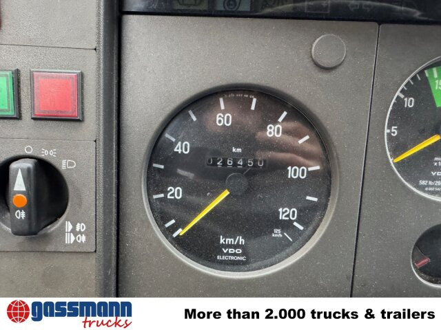 Mercedes-Benz LK 814 F 4x2 Doka, Löschfahrzeug LF8/6 - Brannbil: bilde 2 Mercedes-Benz LK 814 F 4x2 Doka, Löschfahrzeug LF8/6 - Brannbil: bilde 2