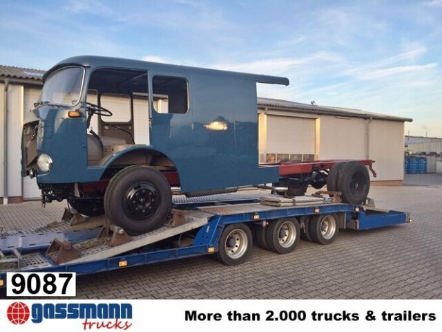 Mercedes-Benz LP710/32, Autotransporter - Transporter lastebil: bilde 1 Mercedes-Benz LP710/32, Autotransporter - Transporter lastebil: bilde 1