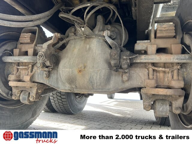 Mercedes-Benz SK II 2638/44 A 6x6, V8, Retarder, Kran, 2x - Kranbil: bilde 2 Mercedes-Benz SK II 2638/44 A 6x6, V8, Retarder, Kran, 2x - Kranbil: bilde 2