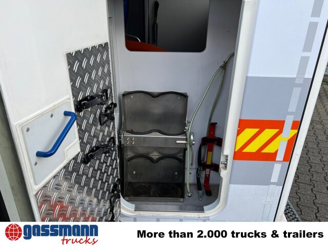 Mercedes-Benz Sprinter 313 CDI 4x2, Rettungswagen - Kassebil: bilde 2 Mercedes-Benz Sprinter 313 CDI 4x2, Rettungswagen - Kassebil: bilde 2