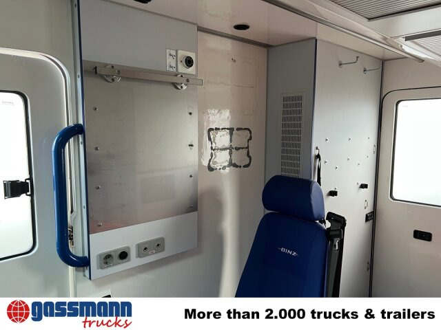 Mercedes-Benz Sprinter 313 CDI 4x2, Rettungswagen - Kassebil: bilde 4 Mercedes-Benz Sprinter 313 CDI 4x2, Rettungswagen - Kassebil: bilde 4