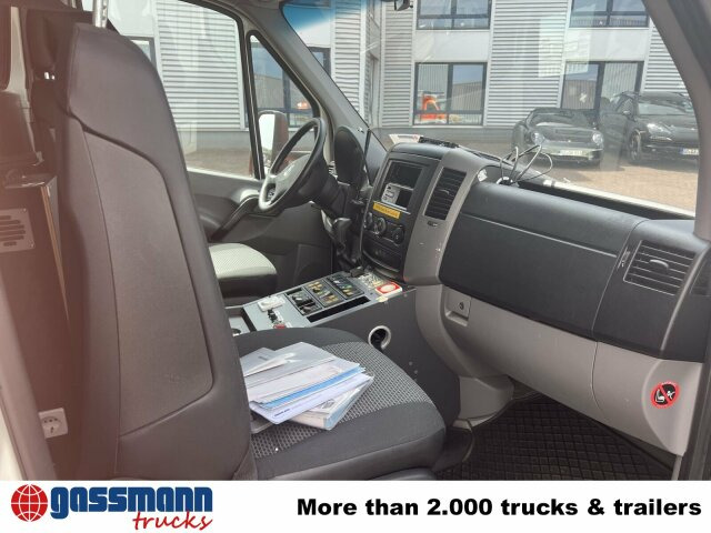 Mercedes-Benz Sprinter 516 CDI 4x2, Rettungswagen, Bi-Xenon - Kassebil: bilde 5 Mercedes-Benz Sprinter 516 CDI 4x2, Rettungswagen, Bi-Xenon - Kassebil: bilde 5
