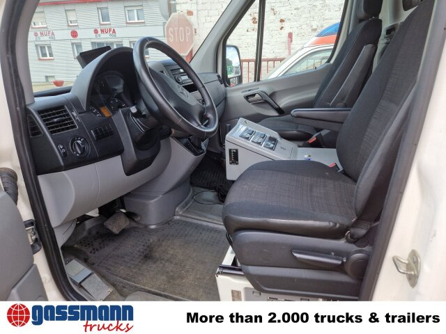 Kassebil Mercedes-Benz Sprinter 516 CDI 4x2, Rettungswagen: bilde 12 Kassebil Mercedes-Benz Sprinter 516 CDI 4x2, Rettungswagen: bilde 12