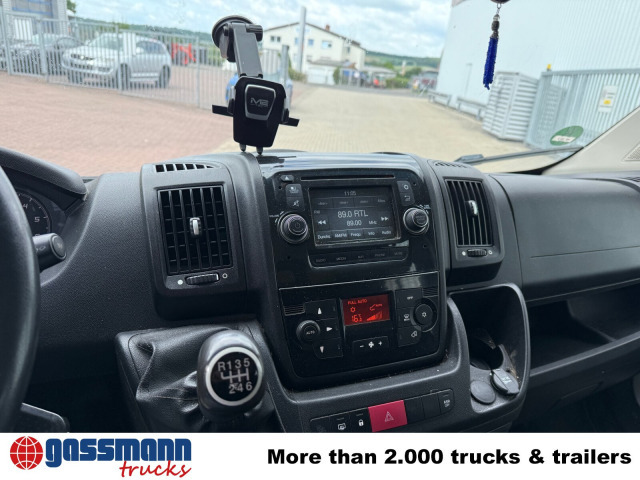 Peugeot Boxer 4x2 Doka - Varebil med plan, Varebil med dobbelt førerhus: bilde 3 Peugeot Boxer 4x2 Doka - Varebil med plan, Varebil med dobbelt førerhus: bilde 3