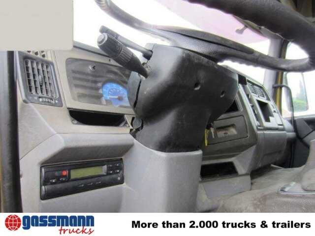 Renault Kerax 380.26 6x4, Bordmatik links - Tippbil: bilde 4 Renault Kerax 380.26 6x4, Bordmatik links - Tippbil: bilde 4