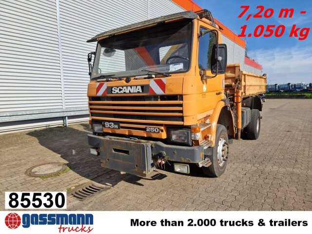 Scania 93H 250 4x4 mit Kran Palfinger PK8000, - Tippbil, Kranbil: bilde 1 Scania 93H 250 4x4 mit Kran Palfinger PK8000, - Tippbil, Kranbil: bilde 1