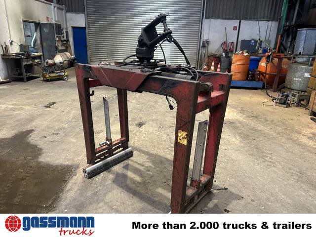 332-V-1100 Palettenzange - Utstyr for Bygg og anlegg: bilde 2 332-V-1100 Palettenzange - Utstyr for Bygg og anlegg: bilde 2