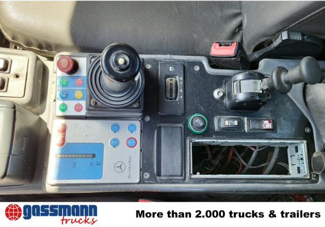 Unimog U 20 4x4, Zapfwelle, Kran Hiab 022D-3 HiDuo, - Varebil: bilde 4 Unimog U 20 4x4, Zapfwelle, Kran Hiab 022D-3 HiDuo, - Varebil: bilde 4