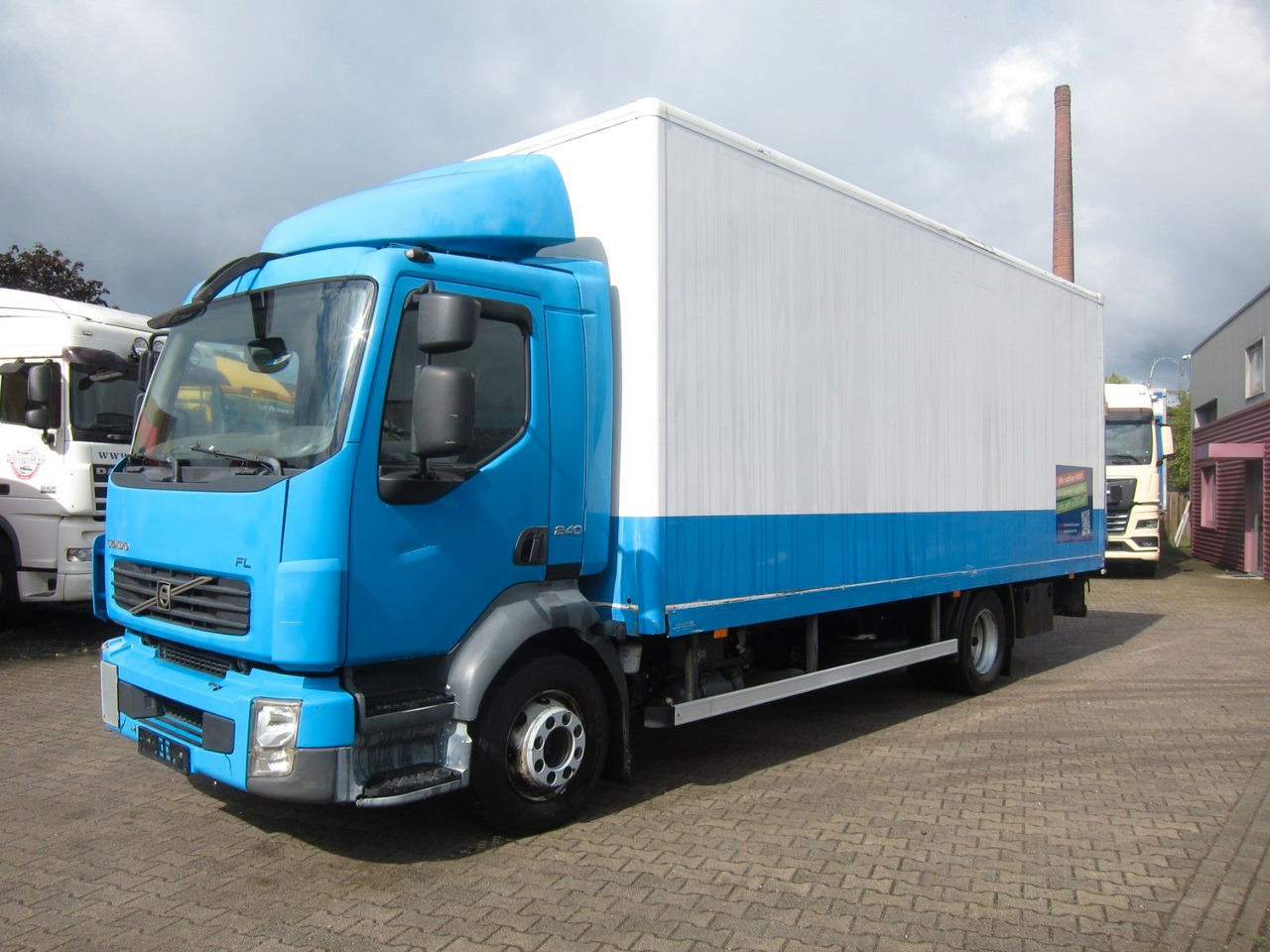 Volvo FL 240 12T Koffer KBW Manual - Skapbil: bilde 2 Volvo FL 240 12T Koffer KBW Manual - Skapbil: bilde 2