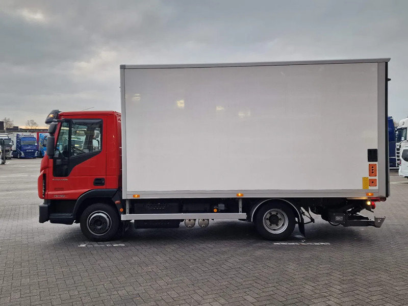 Iveco Eurocargo 75-190 Isotherm box - Zepro loadlift - Low KM - Airco - Euro 6 - Camera - Skapbil: bilde 4 Iveco Eurocargo 75-190 Isotherm box - Zepro loadlift - Low KM - Airco - Euro 6 - Camera - Skapbil: bilde 4