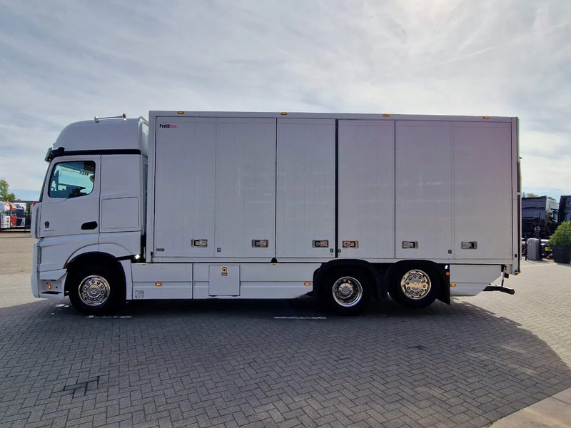 Mercedes-Benz Actros 2545 6x2*4 - Box with sidedoors - Loadlift - Steering axle - Full air - Camera - Skapbil: bilde 4 Mercedes-Benz Actros 2545 6x2*4 - Box with sidedoors - Loadlift - Steering axle - Full air - Camera - Skapbil: bilde 4