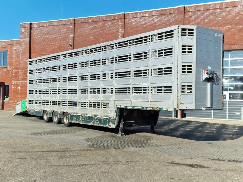 Pezzaioli 5 deck livestock trailer - Water & Ventilation - Loadlift - Folding floors - BPW Axle - 155M3 - Dyretransport semitrailer: bilde 1 Pezzaioli 5 deck livestock trailer - Water & Ventilation - Loadlift - Folding floors - BPW Axle - 155M3 - Dyretransport semitrailer: bilde 1