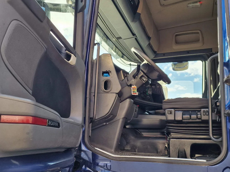 Lastebil med kjøl Scania R560 V8 Topline 6x2*4 - Frigo - Loadlift - Full air - Euro 5: bilde 17 Lastebil med kjøl Scania R560 V8 Topline 6x2*4 - Frigo - Loadlift - Full air - Euro 5: bilde 17