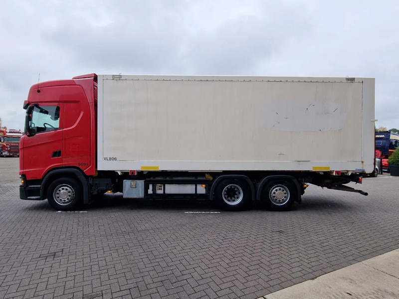 Scania S500 NGS B6X2NB BDF / Box / Loadinglift / Full air / retarder - Skapbil: bilde 4 Scania S500 NGS B6X2NB BDF / Box / Loadinglift / Full air / retarder - Skapbil: bilde 4