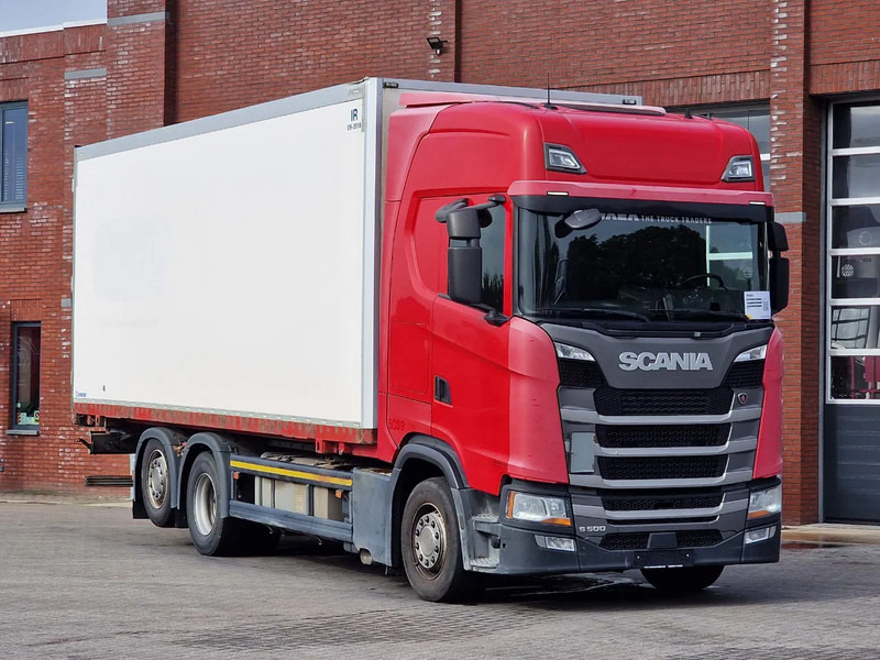 Scania S500 NGS Highline 6x2 - BDF - Full air - Loadlift - Box - Navi - Retarder - Container-transport/ Vekselflak lastebil: bilde 1 Scania S500 NGS Highline 6x2 - BDF - Full air - Loadlift - Box - Navi - Retarder - Container-transport/ Vekselflak lastebil: bilde 1