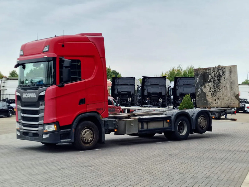 Scania S500 NGS Highline 6x2 - BDF - Full air - Loadlift - Navi - Retarder - Container-transport/ Vekselflak lastebil: bilde 3 Scania S500 NGS Highline 6x2 - BDF - Full air - Loadlift - Navi - Retarder - Container-transport/ Vekselflak lastebil: bilde 3
