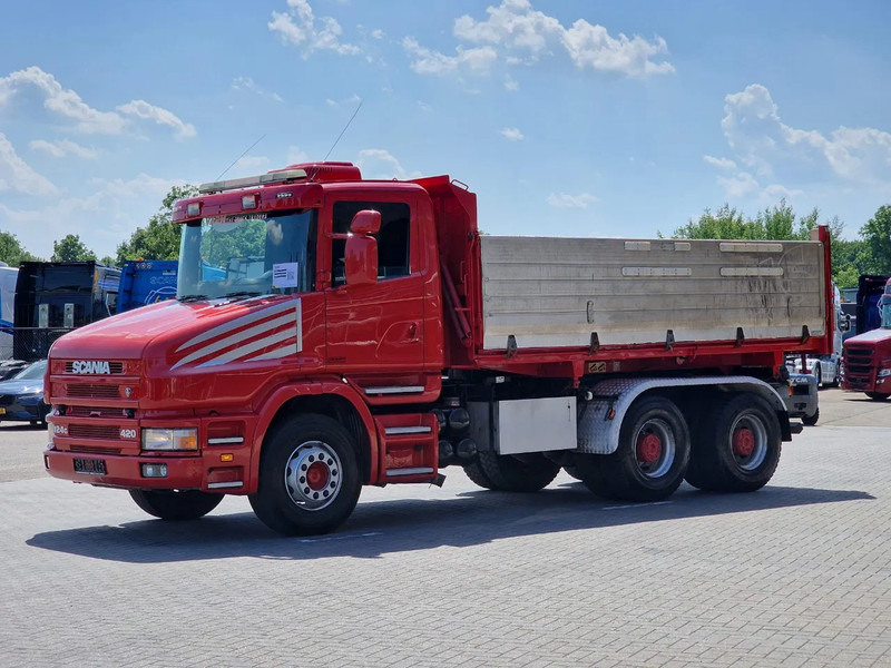 Scania T124-420 6x4 - Tipper - Retarder - Full steel - HUB Reduction - Manual gearbox - Tippbil: bilde 5 Scania T124-420 6x4 - Tipper - Retarder - Full steel - HUB Reduction - Manual gearbox - Tippbil: bilde 5