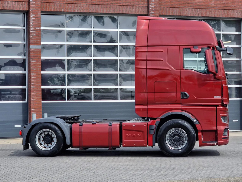 Trekkvogn MAN TGX 18.510 4x2 - Retarder - Night clima - 2x tank - Navi - Full spoiler: bilde 8