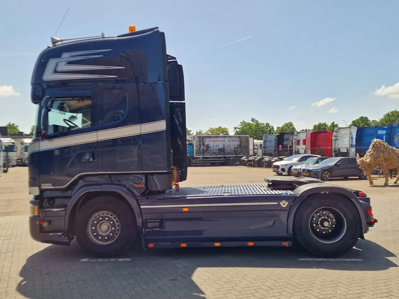 Scania R520 V8 Topline 4x2 - Manual gearbox - Retarder - PTO/Hydraulic - Full air - Leather - Trekkvogn: bilde 4 Scania R520 V8 Topline 4x2 - Manual gearbox - Retarder - PTO/Hydraulic - Full air - Leather - Trekkvogn: bilde 4