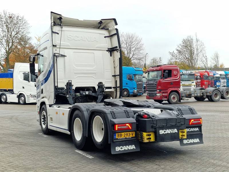 Scania R560 Highline 6x2 - BUFFL - Retarder - Full air - 3.15 WB - Leather - Trekkvogn: bilde 5 Scania R560 Highline 6x2 - BUFFL - Retarder - Full air - 3.15 WB - Leather - Trekkvogn: bilde 5