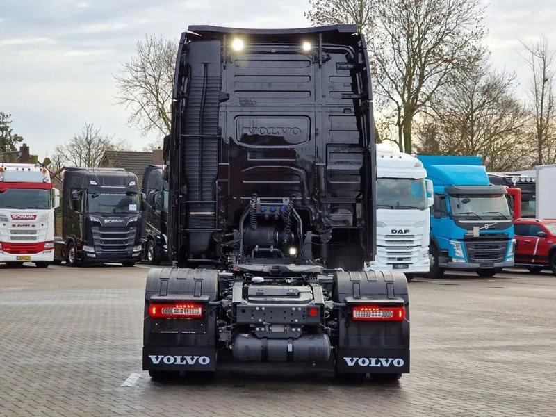 Volvo FH 13.500 Globetrotter XL 4x2 - NEW - Full spec - I parkcool - Full air - - Trekkvogn: bilde 5 Volvo FH 13.500 Globetrotter XL 4x2 - NEW - Full spec - I parkcool - Full air - - Trekkvogn: bilde 5