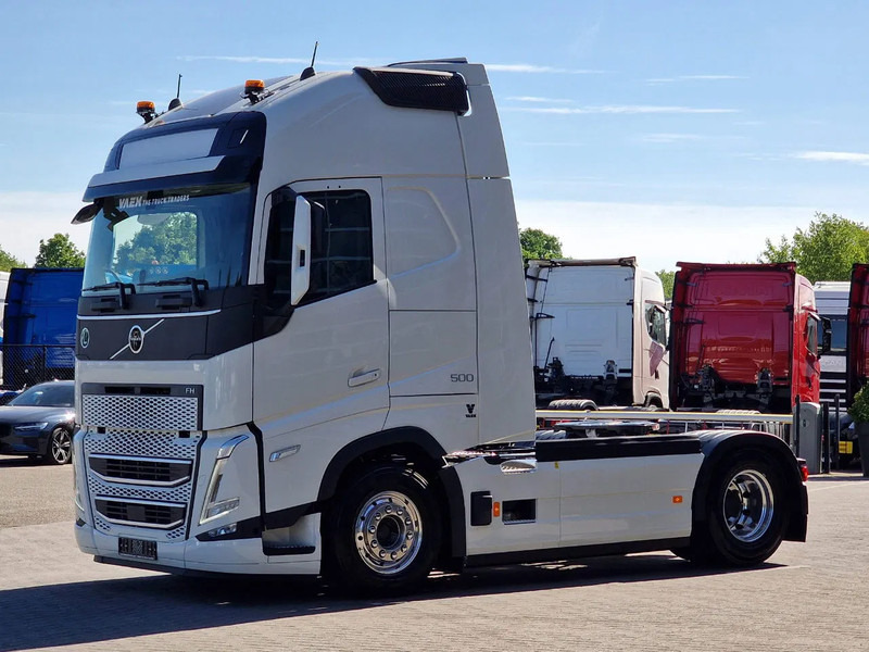 Volvo FH 13.500 Globetrotter XL 4x2 - NEW - Full spec - I parkcool - Full air - - Trekkvogn: bilde 3 Volvo FH 13.500 Globetrotter XL 4x2 - NEW - Full spec - I parkcool - Full air - - Trekkvogn: bilde 3
