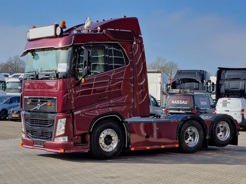 Volvo FH 13.540 Lowroof 6x2 - Show truck - Custom interior - Full air suspension - I parkcool - VEB+ - Trekkvogn: bilde 3 Volvo FH 13.540 Lowroof 6x2 - Show truck - Custom interior - Full air suspension - I parkcool - VEB+ - Trekkvogn: bilde 3