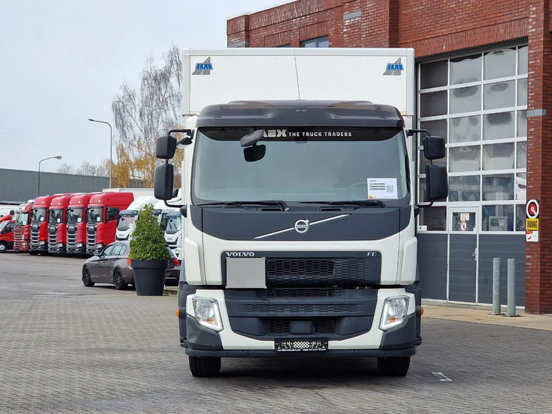 Volvo FE 280 4x2 - Closed box with Adjustable height - Loadlift - Full air - Euro 6 - 550 WB - Skapbil: bilde 3 Volvo FE 280 4x2 - Closed box with Adjustable height - Loadlift - Full air - Euro 6 - 550 WB - Skapbil: bilde 3