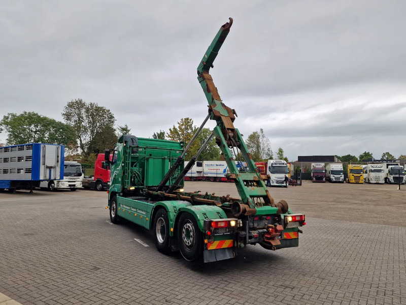 Volvo FH 13.440 6x2*4 - HIAB Hooklift 17T - Euro 5 - I shift - Steering axle - Krokbil: bilde 5 Volvo FH 13.440 6x2*4 - HIAB Hooklift 17T - Euro 5 - I shift - Steering axle - Krokbil: bilde 5