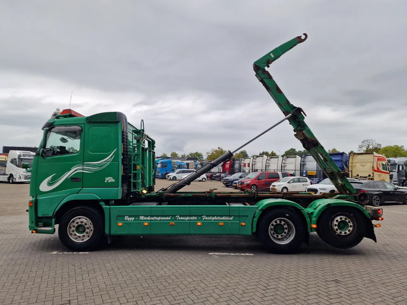 Volvo FH 13.440 6x2*4 - HIAB Hooklift 17T - Euro 5 - I shift - Steering axle - Krokbil: bilde 4 Volvo FH 13.440 6x2*4 - HIAB Hooklift 17T - Euro 5 - I shift - Steering axle - Krokbil: bilde 4