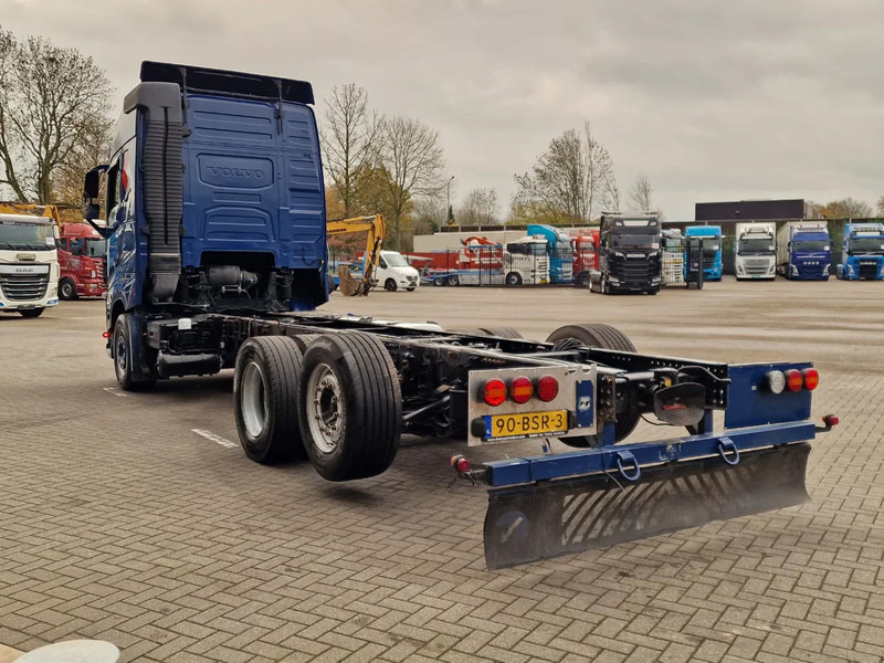 Volvo FH 13.460 Globetrotter 6x2 - Chassis - 4.90 WB - Full air - Euro 6 - VEB+ - Chassis lastebil: bilde 5 Volvo FH 13.460 Globetrotter 6x2 - Chassis - 4.90 WB - Full air - Euro 6 - VEB+ - Chassis lastebil: bilde 5