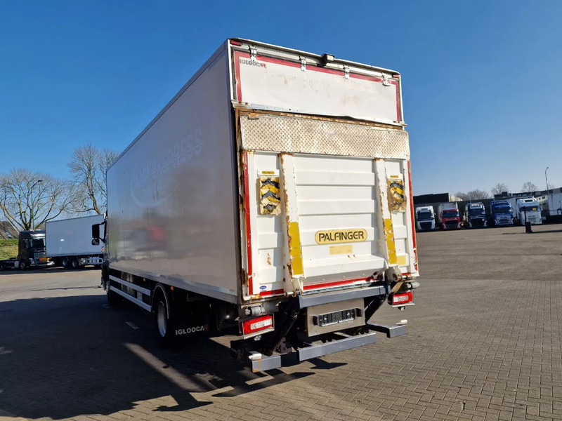Volvo FM 330 4x2 - Carrier MT 18 Frigo - Loadlift - Full air - Sleepercab - Lastebil med kjøl: bilde 5 Volvo FM 330 4x2 - Carrier MT 18 Frigo - Loadlift - Full air - Sleepercab - Lastebil med kjøl: bilde 5