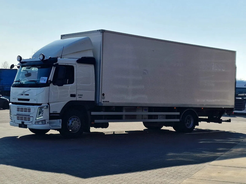 Volvo FM 330 4x2 - Carrier MT 18 Frigo - Loadlift - Full air - Sleepercab - Lastebil med kjøl: bilde 3 Volvo FM 330 4x2 - Carrier MT 18 Frigo - Loadlift - Full air - Sleepercab - Lastebil med kjøl: bilde 3