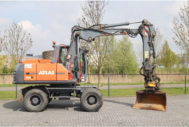 Atlas 160W | ROTOTILT | GRIPPER | BUCKET | DOZER BLADE - Hjulgraver: bilde 4 Atlas 160W | ROTOTILT | GRIPPER | BUCKET | DOZER BLADE - Hjulgraver: bilde 4
