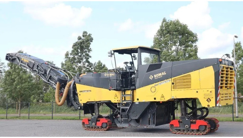 Bomag BM 2200/75 | COLD PLANER | NEW CONDITION! - Asfaltteknikk: bilde 2 Bomag BM 2200/75 | COLD PLANER | NEW CONDITION! - Asfaltteknikk: bilde 2