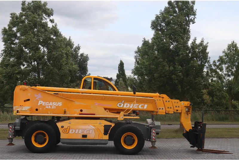 Dieci PEGASUS 45.21 | FORKS | WINCH | LOW HOURS - Teleskoplastere: bilde 4 Dieci PEGASUS 45.21 | FORKS | WINCH | LOW HOURS - Teleskoplastere: bilde 4