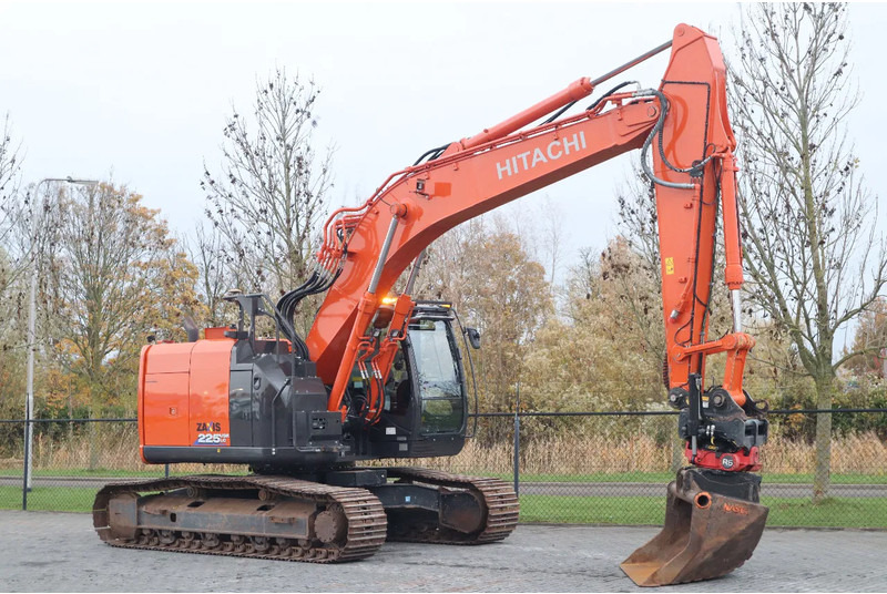Hitachi ZX225 USRLC-6 | ROTOTILT | 3X BUCKET | TOPCON 3D MC GPS - Beltegraver: bilde 5 Hitachi ZX225 USRLC-6 | ROTOTILT | 3X BUCKET | TOPCON 3D MC GPS - Beltegraver: bilde 5